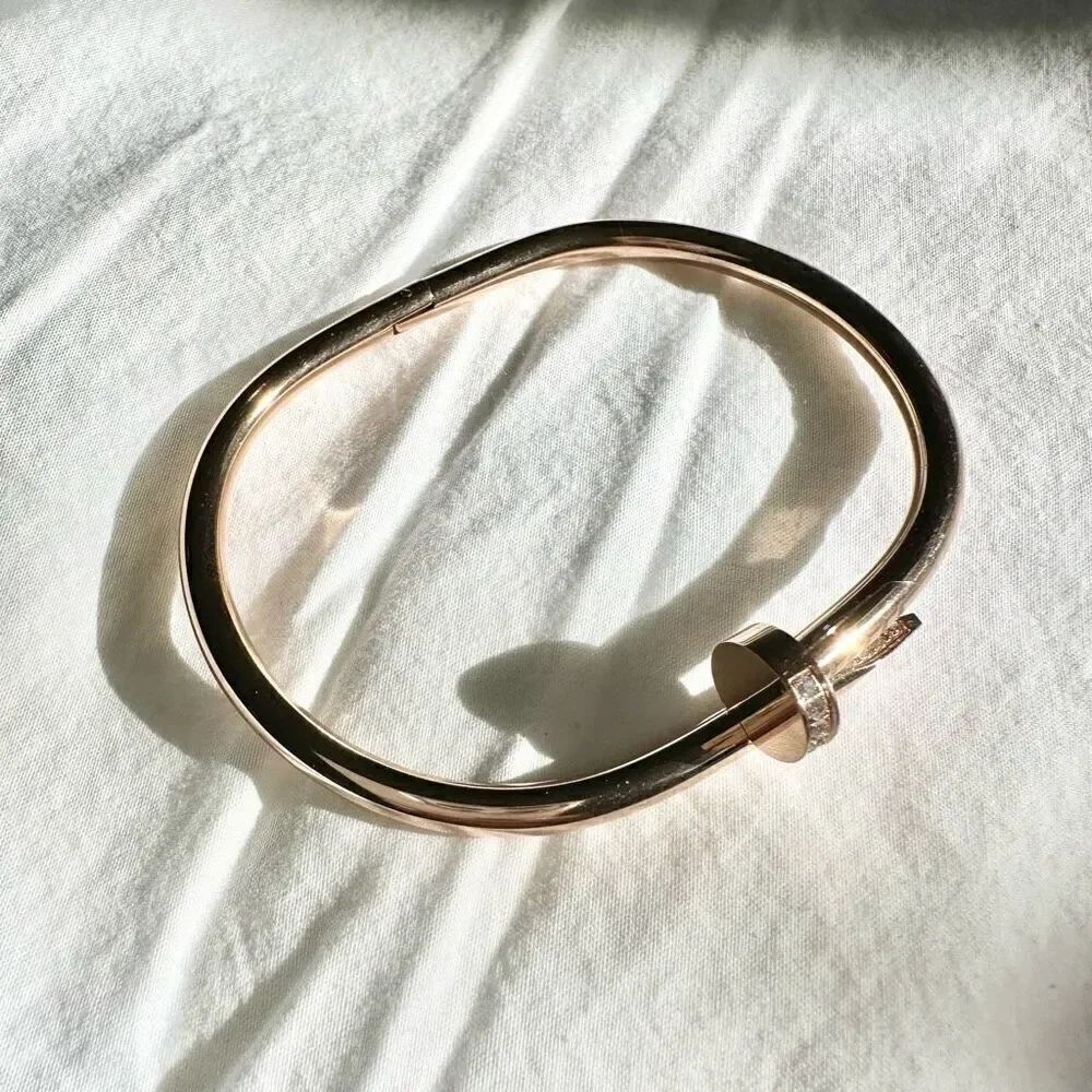 Stainless steel rose gold color cubic zirconia nail bracelet - Picture 4 of 6